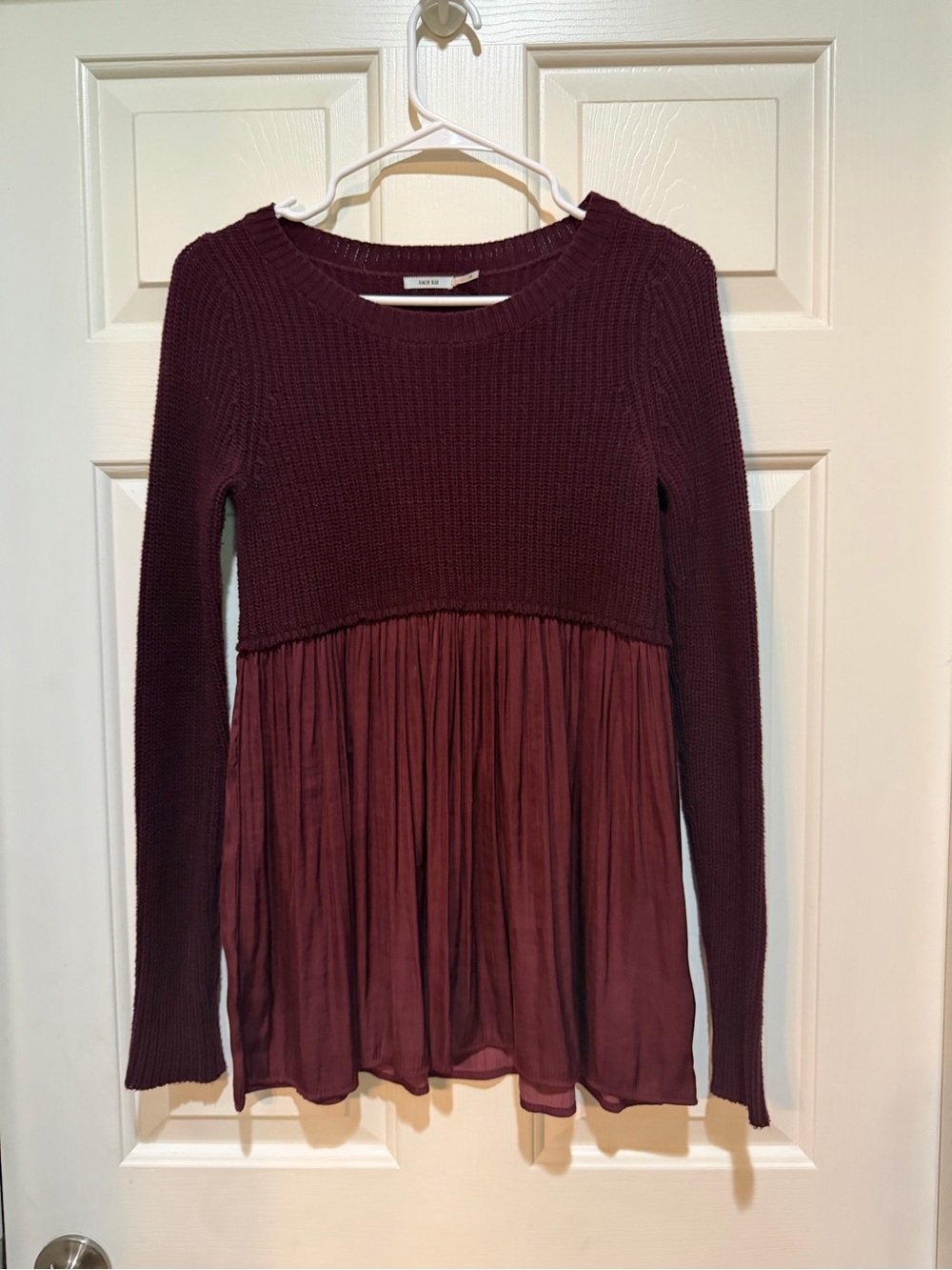 Kimchi Blue by Urban Outfitters burgundy babydoll swing sweater - size XS